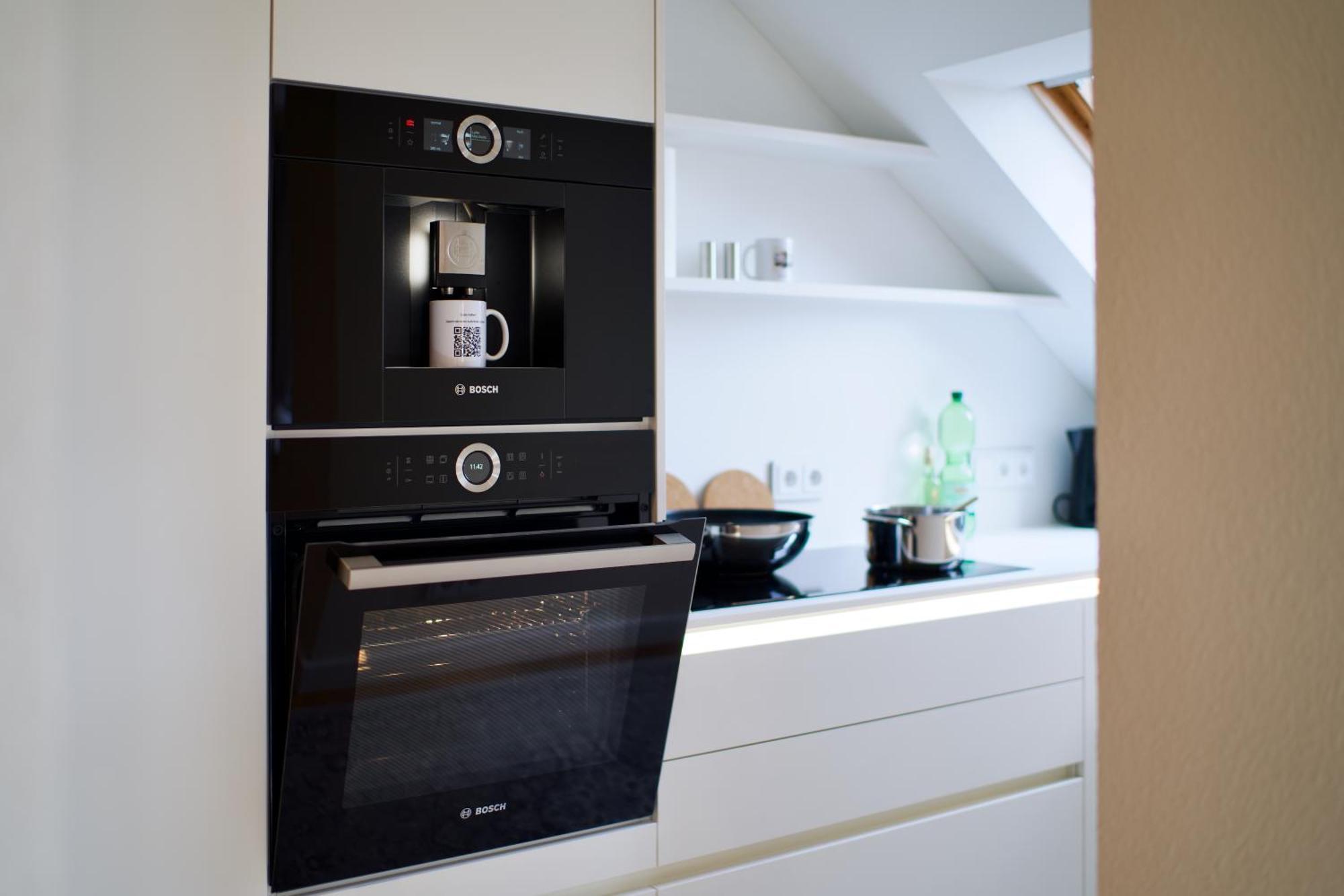 Edler Wohnraum Noble Stadtoase Mit Boxspringbett, Kaffeevollautomat & Parkplatz Τσβικάου Εξωτερικό φωτογραφία